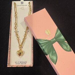 House of Harlow 1960 Mini Gold Heart Pendant on adjustable chain in gift box💛